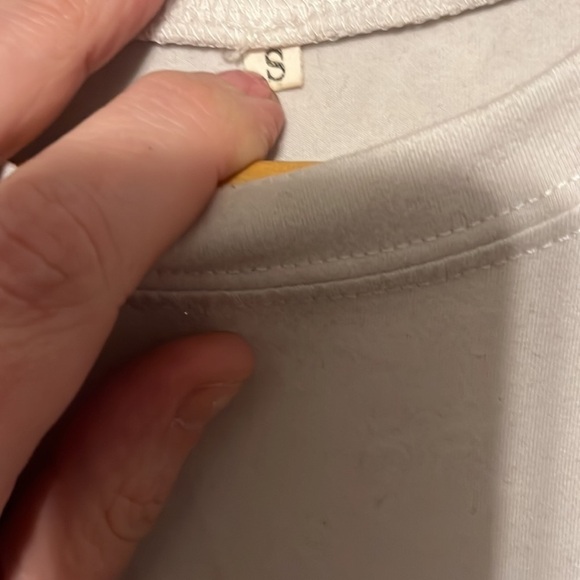 Ladies graphic tee - Picture 4 of 8